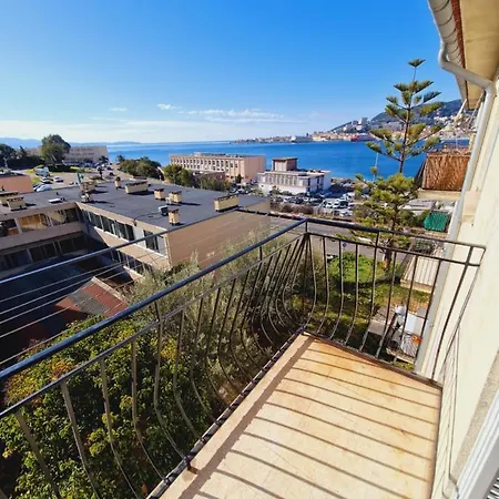 Incroyable T2 Plein De Charme Avec Balcon Vue A L'entree D'ajaccio 阿雅克肖